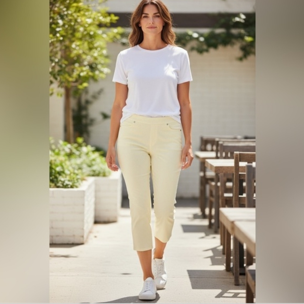 New!!! Mario Serrani Italy ✨️ Women's Capri Pents Size M